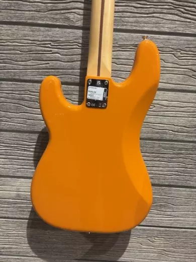 Store Special Product - Fender - PLAYER P-BASS PF CAPRI ORANGE